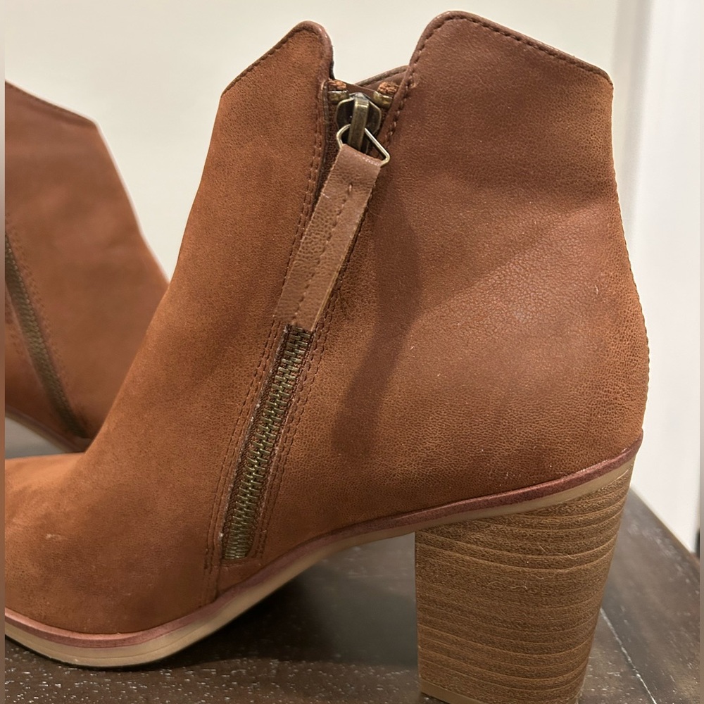 MIA Patton Booties NWOT - Picture 5 of 10